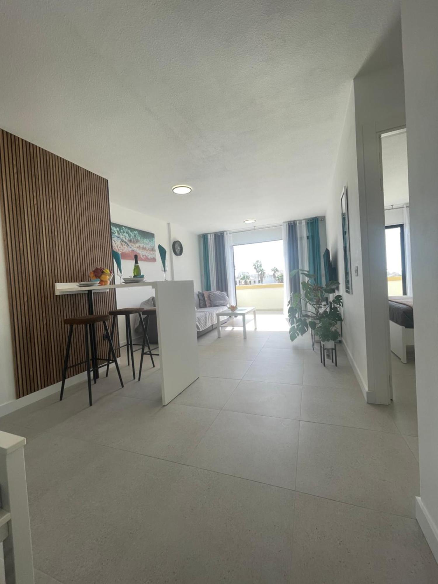 Royal View Apartment - Playa De Las Americas Bagian luar foto