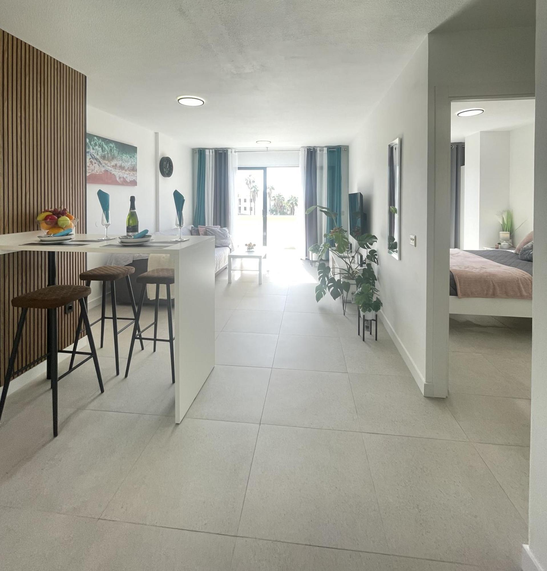 Royal View Apartment - Playa De Las Americas Bagian luar foto